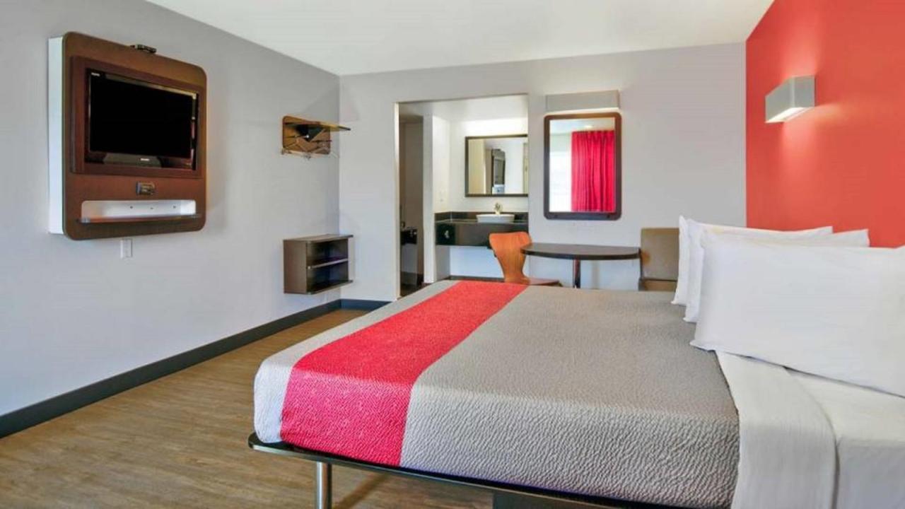 Motel 6 Victorville Zewnętrze zdjęcie