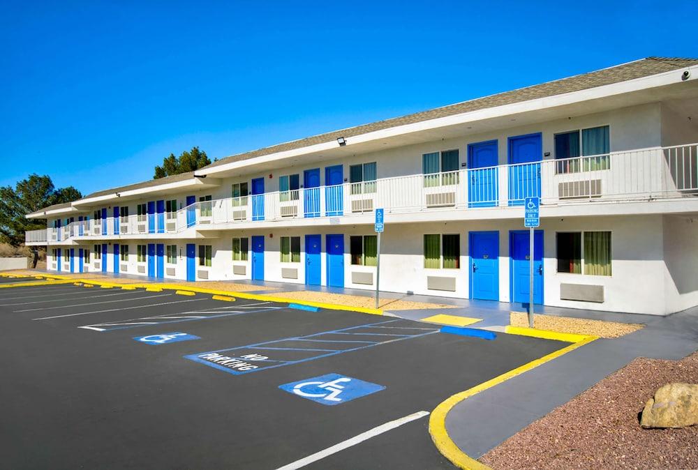 Motel 6 Victorville Zewnętrze zdjęcie